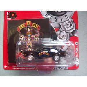    Johnny Lightning Guns N Roses 1971 Chevy Vega Toys & Games