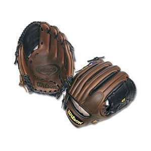  Wilson A0905 11 Baseball Glove (EA)